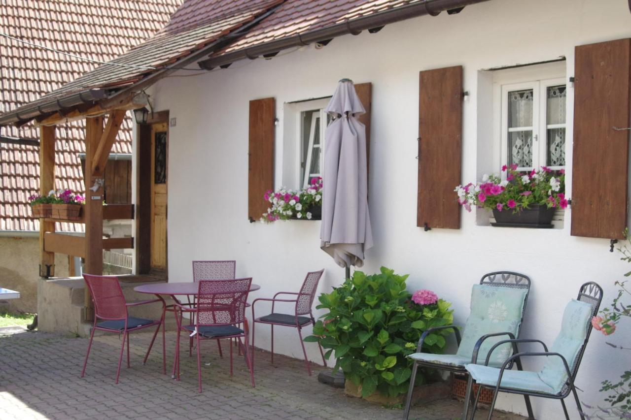 Gite De Charme Au Coeur Du Vignoble Alsacien Bernardvillé Exteriör bild