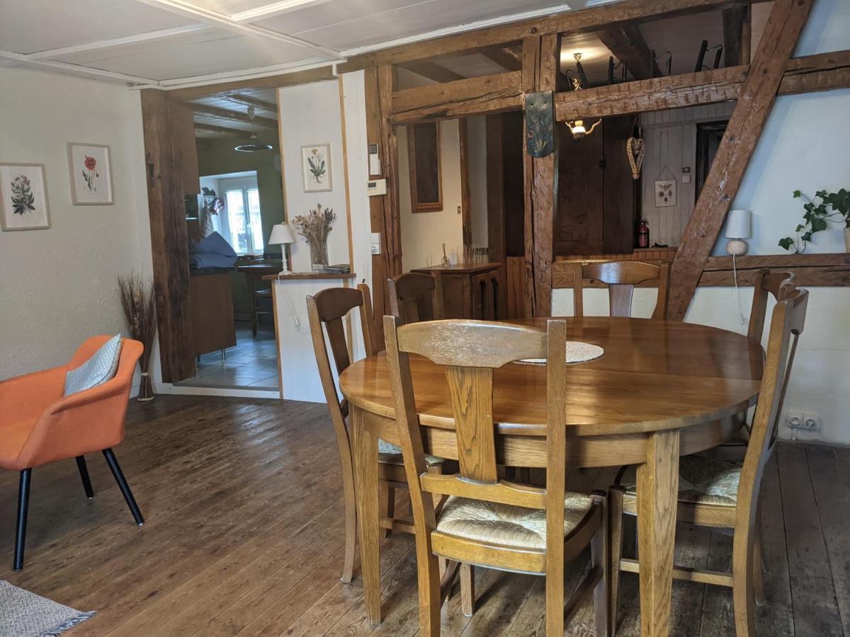 Gite De Charme Au Coeur Du Vignoble Alsacien Bernardvillé Exteriör bild